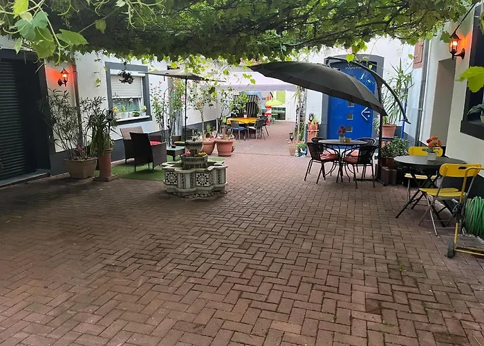 Sam Apartments